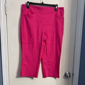 Women's Pink Cropped Pants